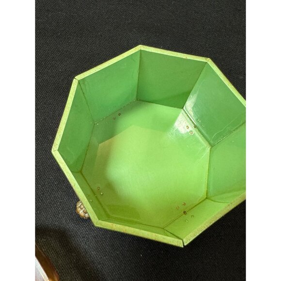 Lucite by Empire Dresser Box with Amber Glass Insert Lid Base Stamped On… - Picture 4 of 15